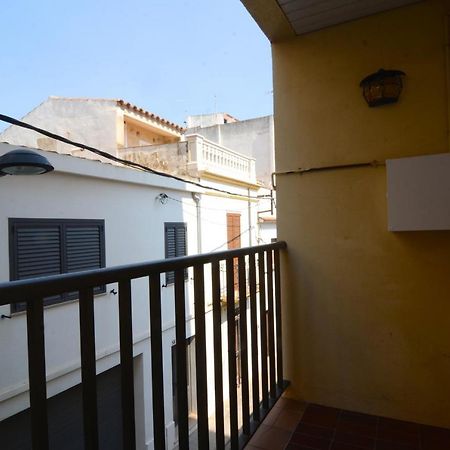 Enric Serra 54 L'Escala Exterior foto