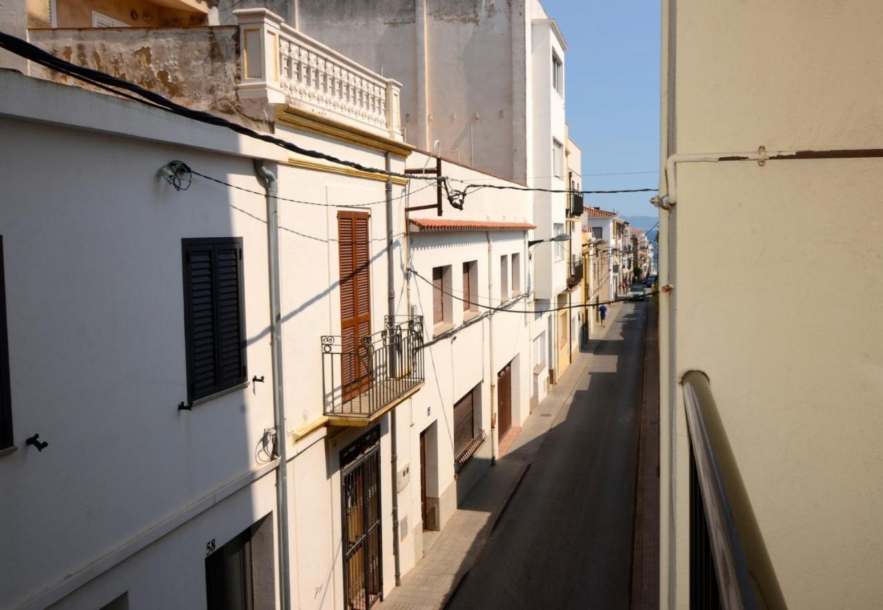 Enric Serra 54 L'Escala Exterior foto